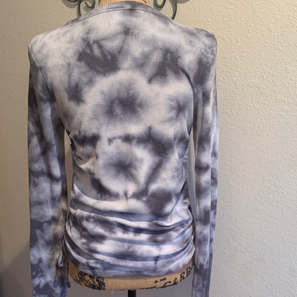 PINK Victoria's Secret Gray Tie-Dye Long Sleeve Tee - Picture 5 of 8
